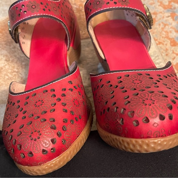 🥿NWOT Super Star Lady Leather Velcro Ankle Embossed Mary Janes! - Picture 2 of 15